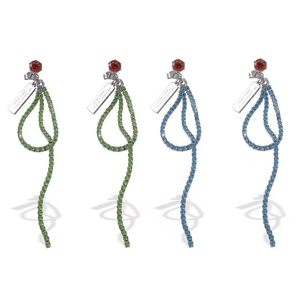 سٹینلیس سٹیل سو شخصیت کی بالیاں